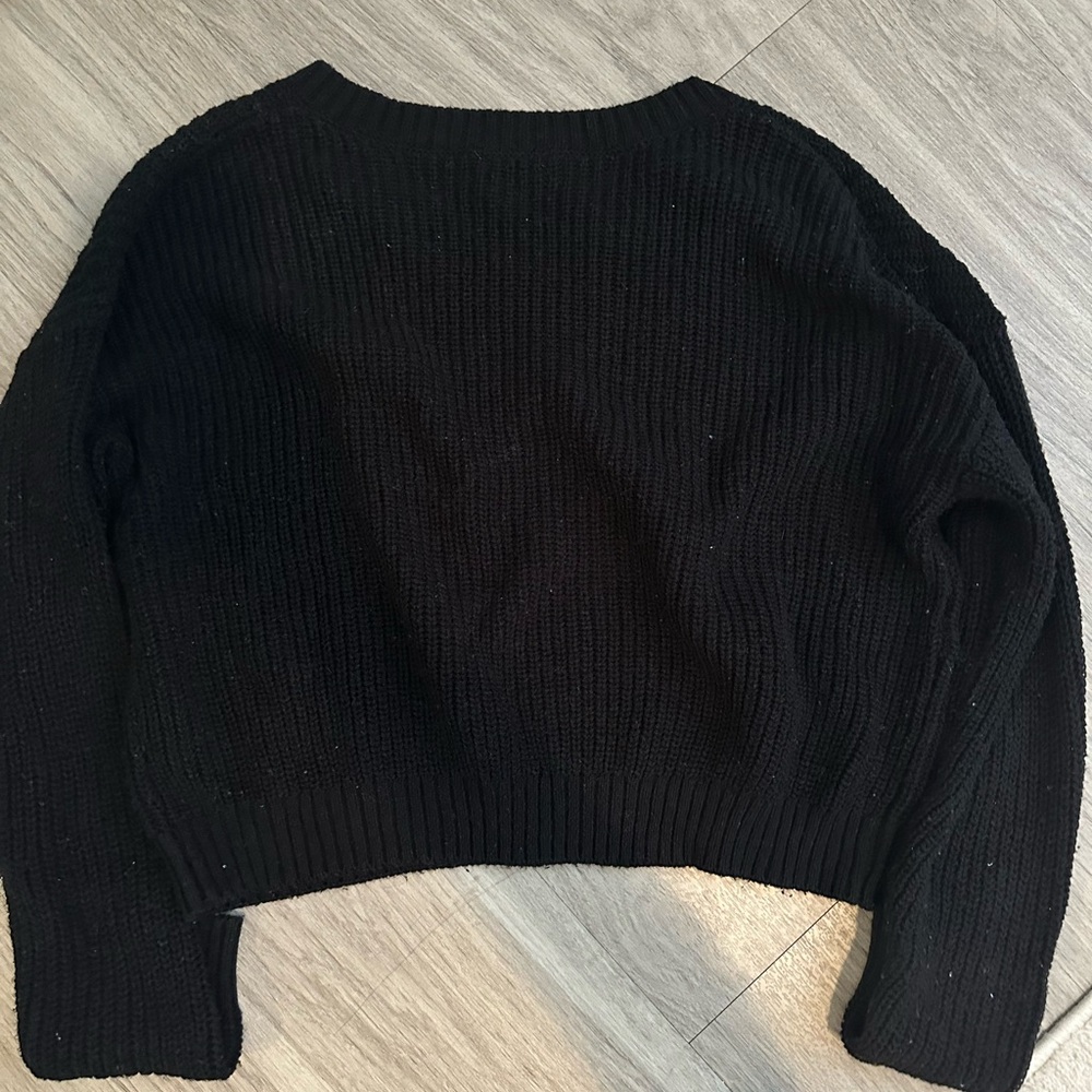 Sweater - Picture 3 of 3